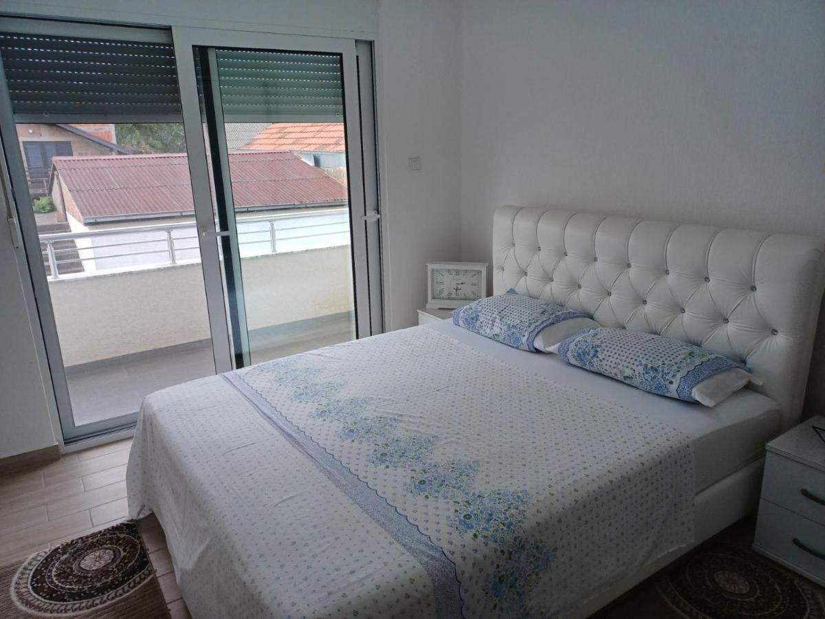 Villa Elina Ulcinj Montenegro 도니 스토이 외부 사진